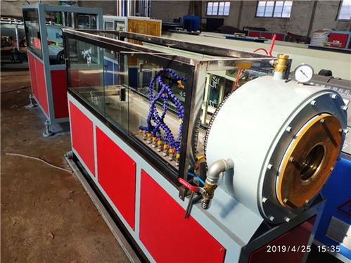 锋达塑机 碳素螺旋管设备制造与环保设备工厂