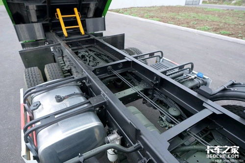 解放青汽JK6自卸车上市 9.2吨底盘自重，泥地打桩机实力登场